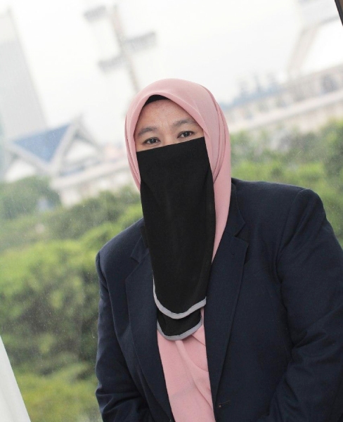 B. Intan Maziah Bt Ismail